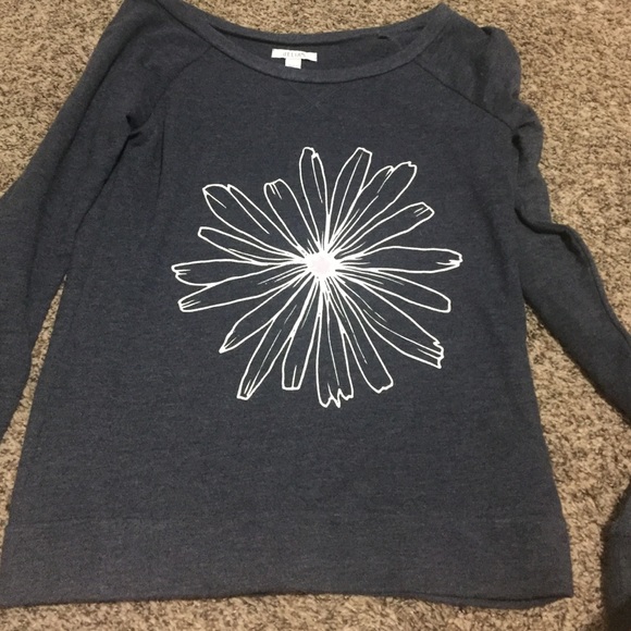 Long sleeve top