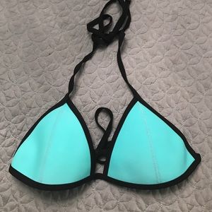 BRAND NEW Triangl bikini top