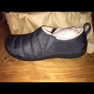 NIB Keen Howser II India Ink color women size 10.5