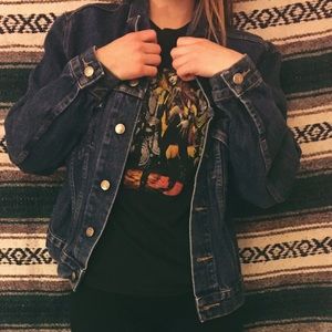 MOVING SALE****OVERSIZED VINTAGE DENIM JACKET
