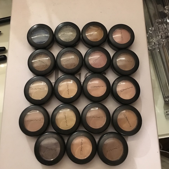 MAC Cosmetics Other - 💯 % AUTHENTIC MAC Eyeshadows Huge Bundle 🎀