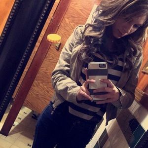 Meet your Posher, Theresa