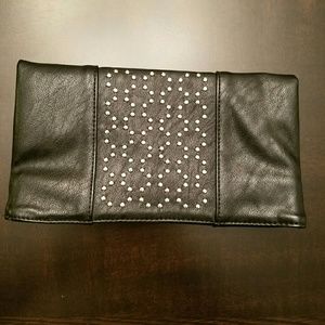 🔥SALE-Express Studded Clutch