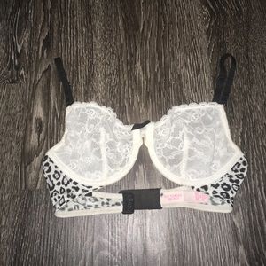 Victoria's Secret bra