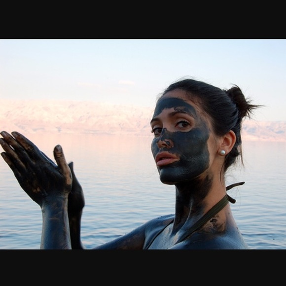 Mud from the Dead Sea in Israel 3 oz - Picture 1 of 4