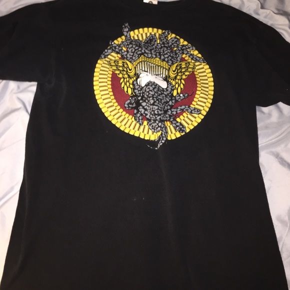 Crooks and castles t shirt