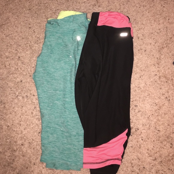 Cropped leggings bundle