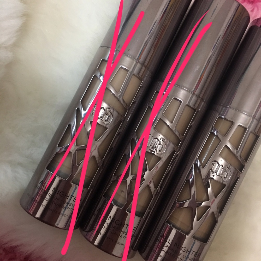 ▪️URBAN DECAY ALL NIGHTER FOUNDATION▪️