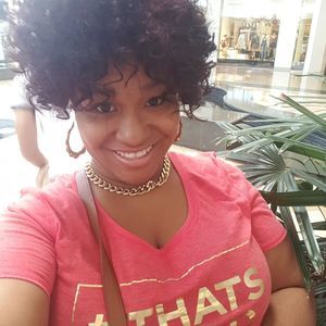 Meet your Posher, Latasha