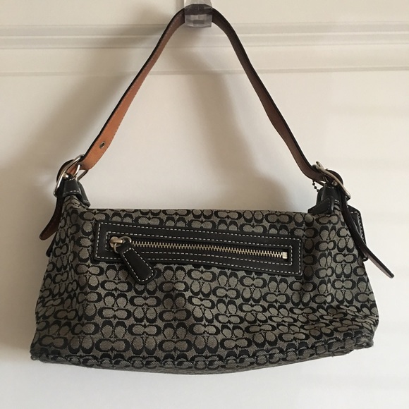 Authentic Coach Signature Purse