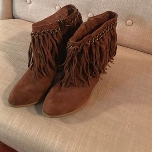 Super cute fringe ankle boots. Hardly worn