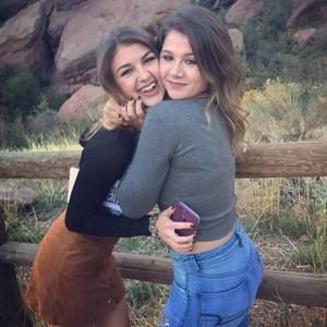 Meet your Posher, Steph