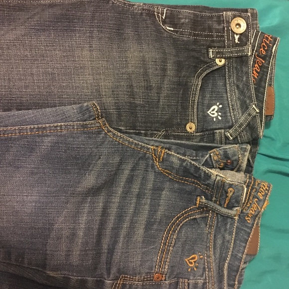 2 Pair of Justice Jeans - Picture 1 of 4