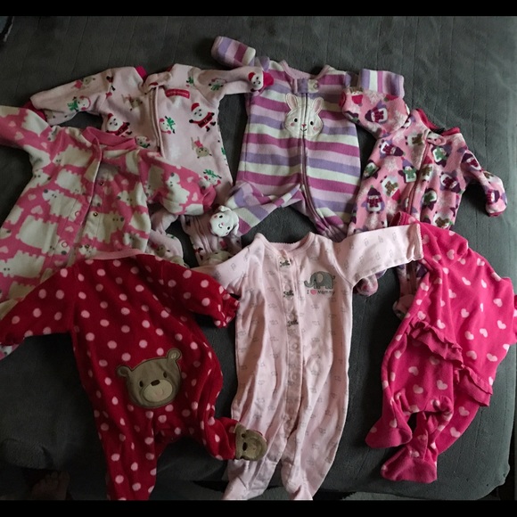SOLD!!!!!!!!        Newborn girl sleepers