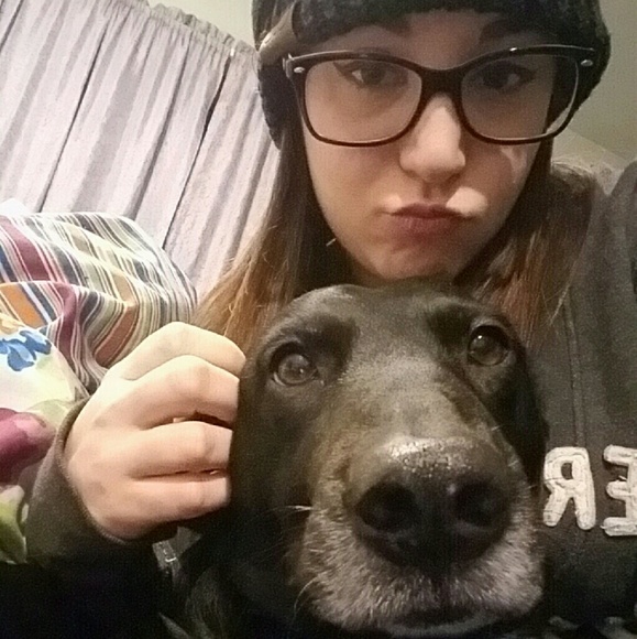 Meet your Posher, Sam - Picture 3 of 3