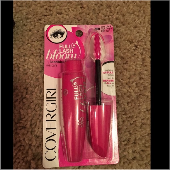 Cover girl pink bottle mascara