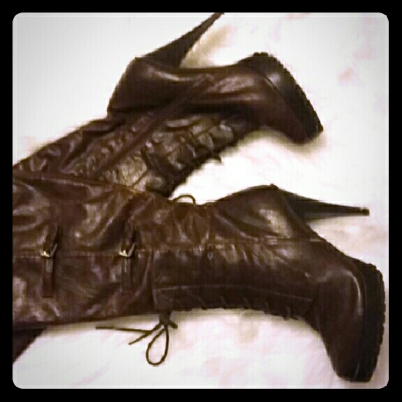 Knew High Boots