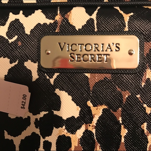 🎉🎉VD Sale🎉🎉 Sexy VS Crossbody Bag! Only today! - Picture 2 of 4