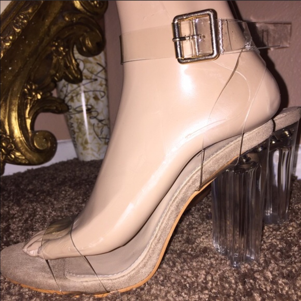 Translucent heels - Picture 4 of 4