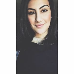 Meet your Posher, Monica