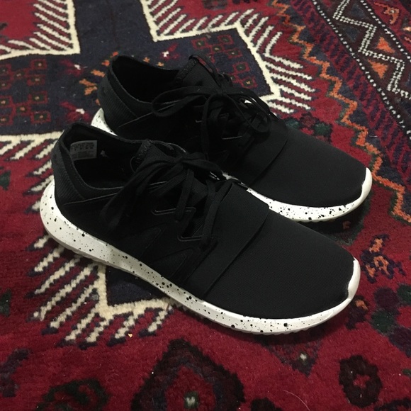 Adidas Tubular Viral - Picture 2 of 4