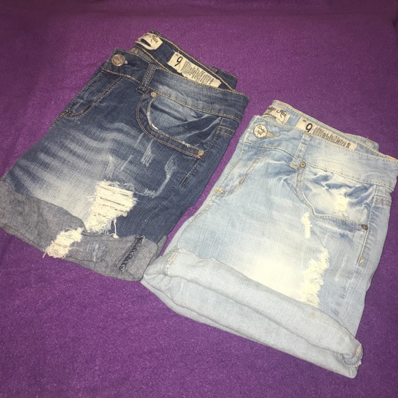 Indigo Rein Jean Shorts (2)