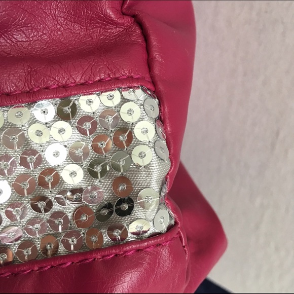 Fuchsia/Pink Silver Sequin Handbag - Picture 4 of 4