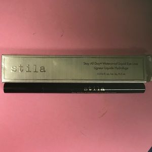 Stila intense black liquid eyeliner