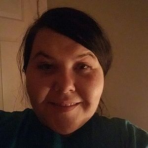 Meet your Posher, Leigh