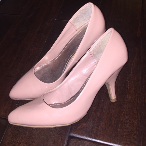Qupid blush pink patent leather 3 1/2 in stilettos