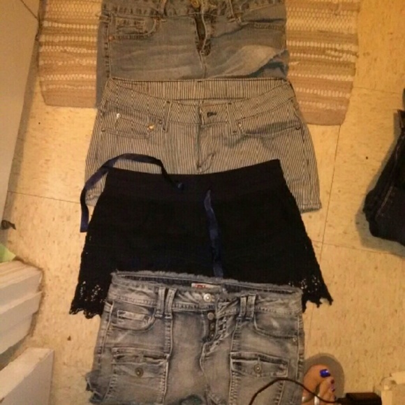 Shorts - Picture 1 of 1