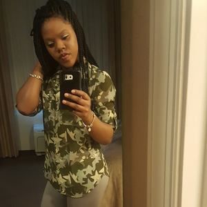 Meet your Posher, Jasmine