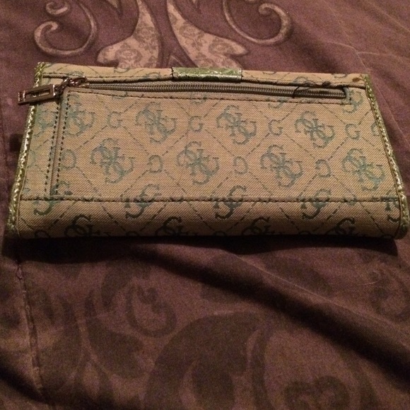 Wallet - Picture 2 of 3