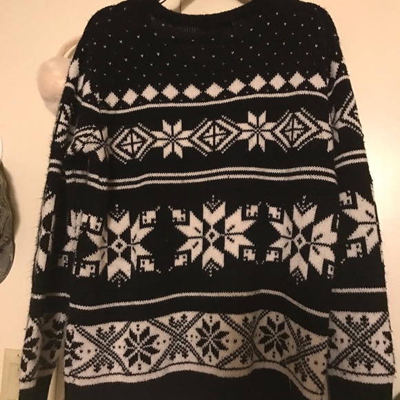 Sweater - Picture 3 of 3