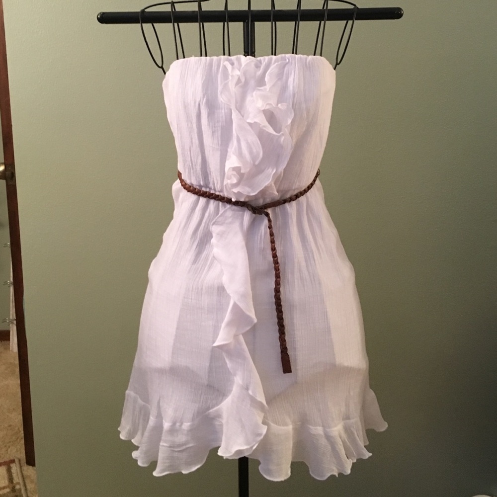 💎A.Byer💎White dress with belt - Picture 3 of 4