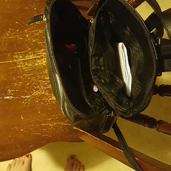 Genuine leather backpack - Picture 2 of 3