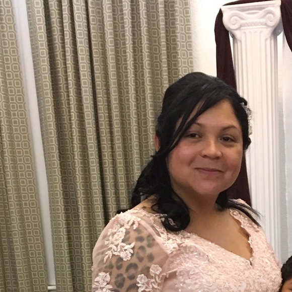 Meet your Posher, Sandra