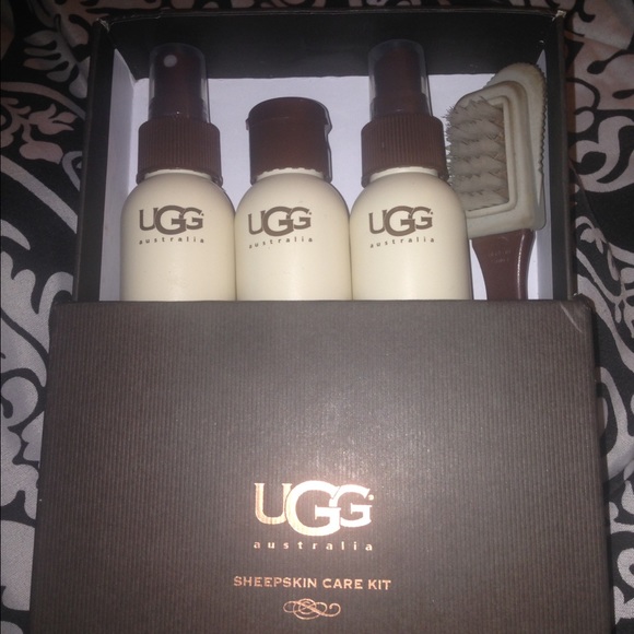 UGG Sheepskin care kit
