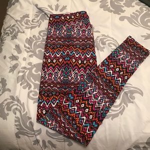 Never worn lularoe!