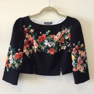 *SOLD* Garcia NWT cropped unique blouse