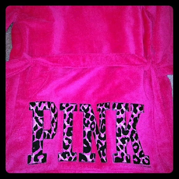 Victoria secret pink robe - Picture 1 of 1