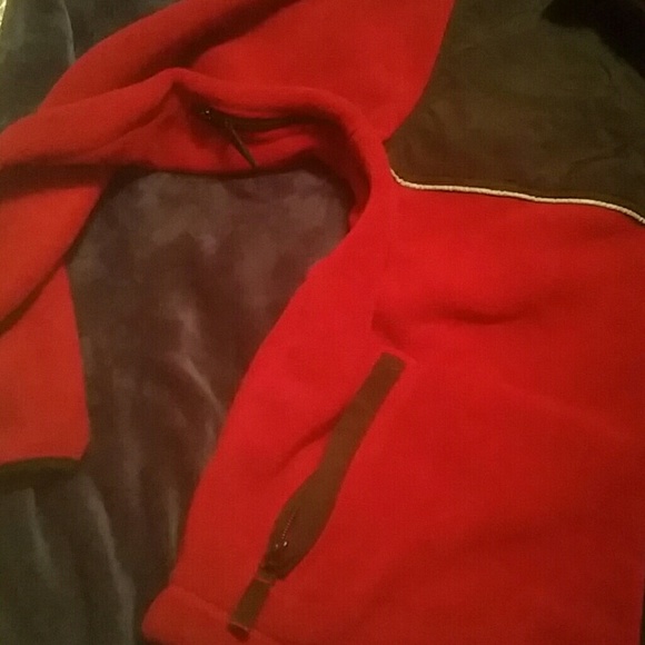 Eddie Bauer Men's jacket. - Picture 3 of 4