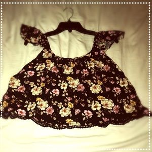 Beautiful flowers crop top