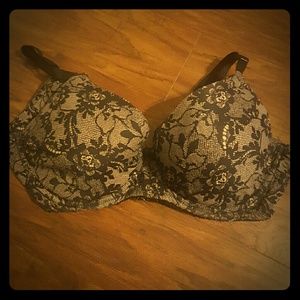 Black design bra