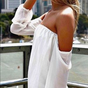 Off-the-shoulder top