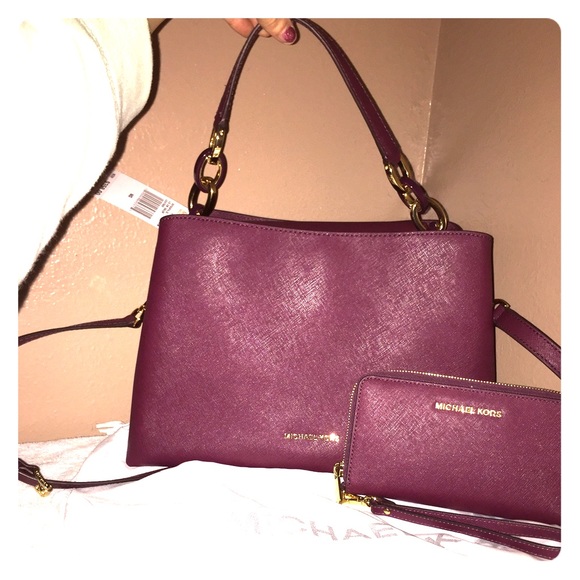 New Michael kors purse