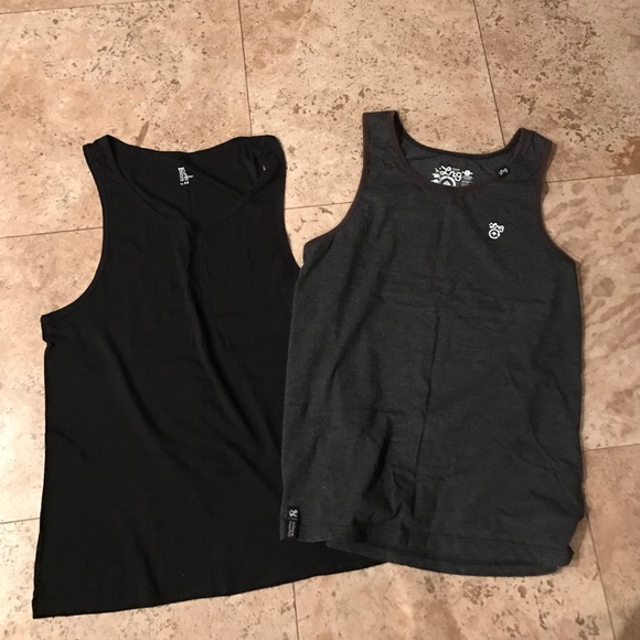 2 tank top bundle