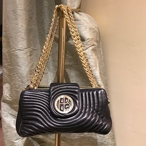 Brand new Henri Bendel No.7 Quilt Shoulder Bag.
