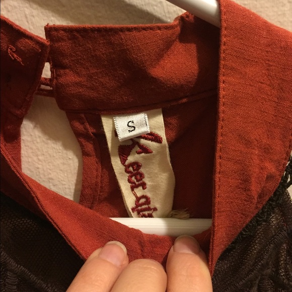 Embroidered burnt orange halter dress. - Picture 3 of 3