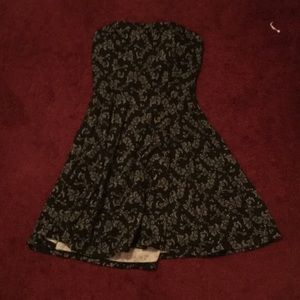 Black and silver strapless dress